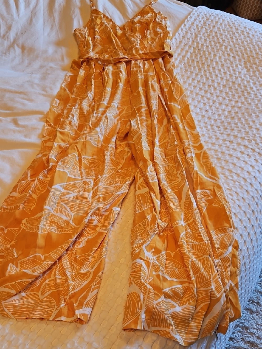 Women’s Yellow Floral Open Wide-Leg Jumpsuit Lg